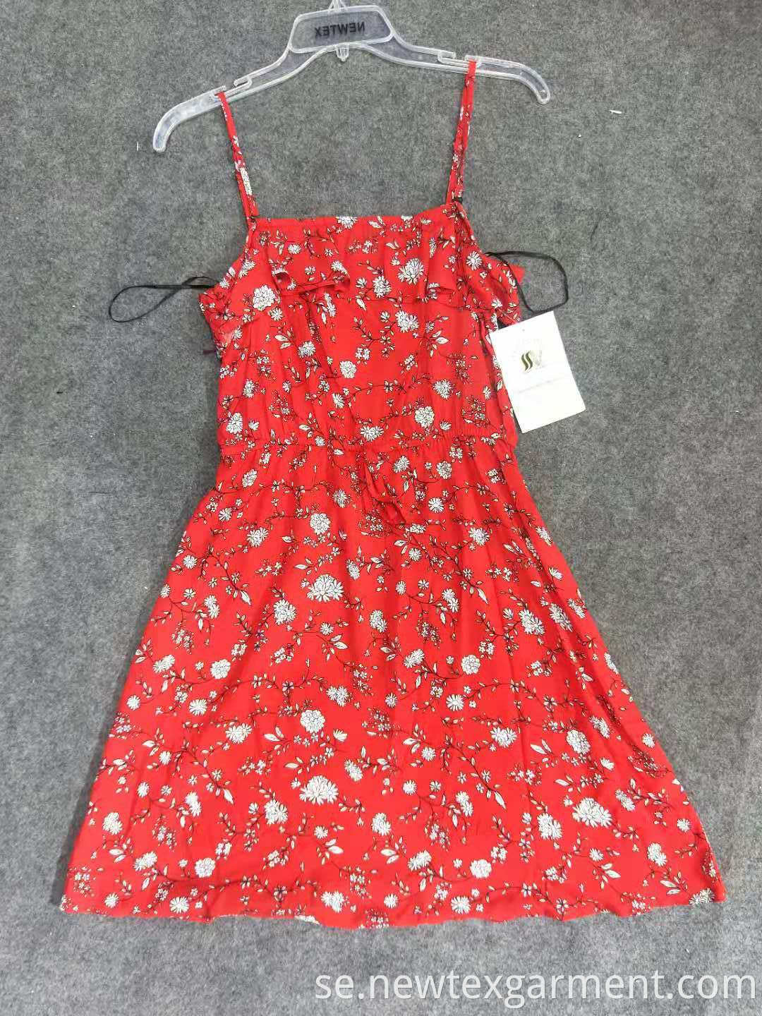 Backless Flower Print Lady Dress